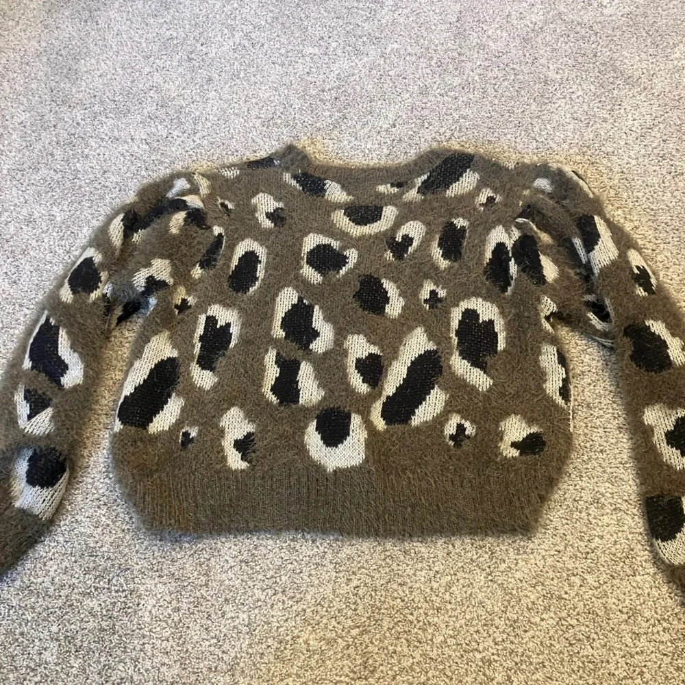 Madden Girl Girls XL 14/16 Fuzzy Leopard Print Cardigan Olive Green Sweater Y2K